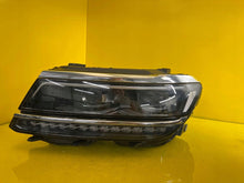 Laden Sie das Bild in den Galerie-Viewer, Frontscheinwerfer VW Tiguan 5NB41081A 030110123500 LED Links Headlight