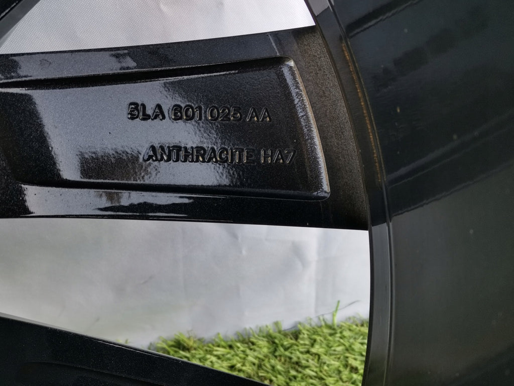 1x Alufelge 20 Zoll 9.0" 5x112 42ET 5LA601025AA 5LA601025T Mg Rim Wheel FEL2897090161my