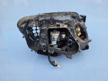 Load image into Gallery viewer, Frontscheinwerfer BMW F01 F02 F04 Xenon Ein Stück (Rechts oder Links) Headlight SCH4747910796ls
