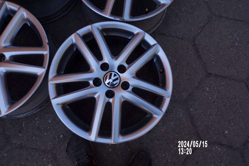 4x Alufelge 17 Zoll 7.0" 5x112 54ET 1K0601025AF VW Caddy V Golf VI Touran I FEL1409383922et