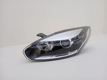 Laden Sie das Bild in den Galerie-Viewer, Frontscheinwerfer Renault Megane III 260605817R Links Scheinwerfer Headlight SCH9808867416yl