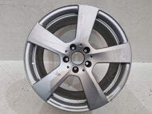 Laden Sie das Bild in den Galerie-Viewer, 1x Alufelge 18 Zoll 9.0&quot; 5x112 A2124011402 Mercedes-Benz W212 Rim Wheel