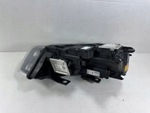 Laden Sie das Bild in den Galerie-Viewer, Frontscheinwerfer Audi Q3 8U0941032 8U0941031 Ein Satz Scheinwerfer Headlight SCH5277829093au