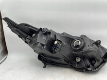 Laden Sie das Bild in den Galerie-Viewer, Frontscheinwerfer Honda Hrv Hr-V 10018205 Links Scheinwerfer Headlight SCH8906493658cn