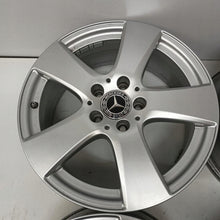 Laden Sie das Bild in den Galerie-Viewer, 4x Alufelge 17 Zoll 7.0" 5x112 48ET A2054015500 Mercedes-Benz W205 W204 W245 FEL1909686133wy