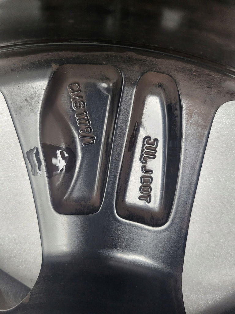 1x Alufelge 17 Zoll 7.0" 5x114.3 35ET KE4096P200 Nissan Juke Rim Wheel