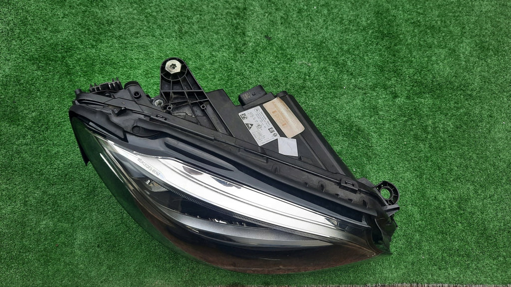 Frontscheinwerfer Mercedes-Benz W205 A2059066006KZ Rechts Scheinwerfer Headlight SCH8951362153vb