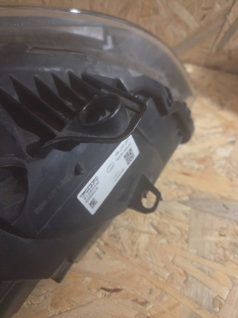 Frontscheinwerfer Volvo V40 3000207655 Xenon Links Scheinwerfer Headlight SCH2922351035cu