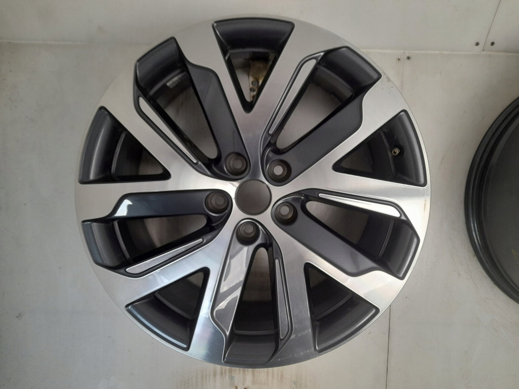 1x Alufelge 19 Zoll 8.0" 5x114.3 42ET Glanz Graphit 403009818R Renault I FEL6819679464wn