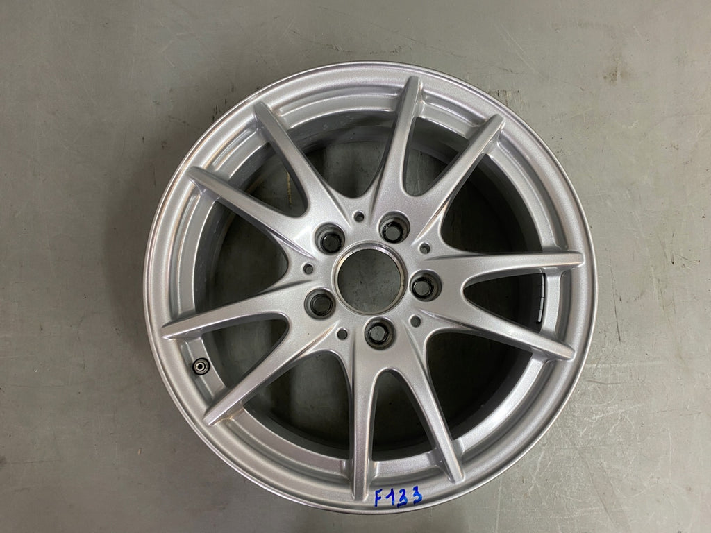 1x Alufelge 16 Zoll 6.5" 5x112 49ET Glanz Silber A2464011302 Mercedes-Benz W246