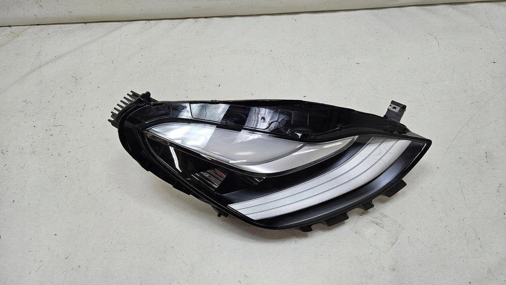 Frontscheinwerfer Tesla Model 3 10773736-00-C L90137043 Rechts Headlight