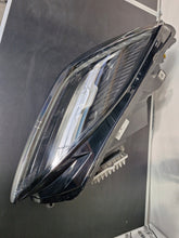 Laden Sie das Bild in den Galerie-Viewer, Frontscheinwerfer Jaguar E-Pace X540 J9C313W029 Rechts Scheinwerfer Headlight SCH1929816985qj