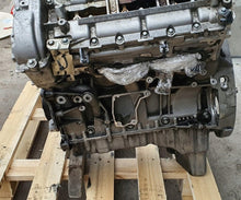 Load image into Gallery viewer, Motor Jeep Grand Cherokee III Wh 642980 3.0 CRD Diesel Engine Unkomplett MOT5078842509lt