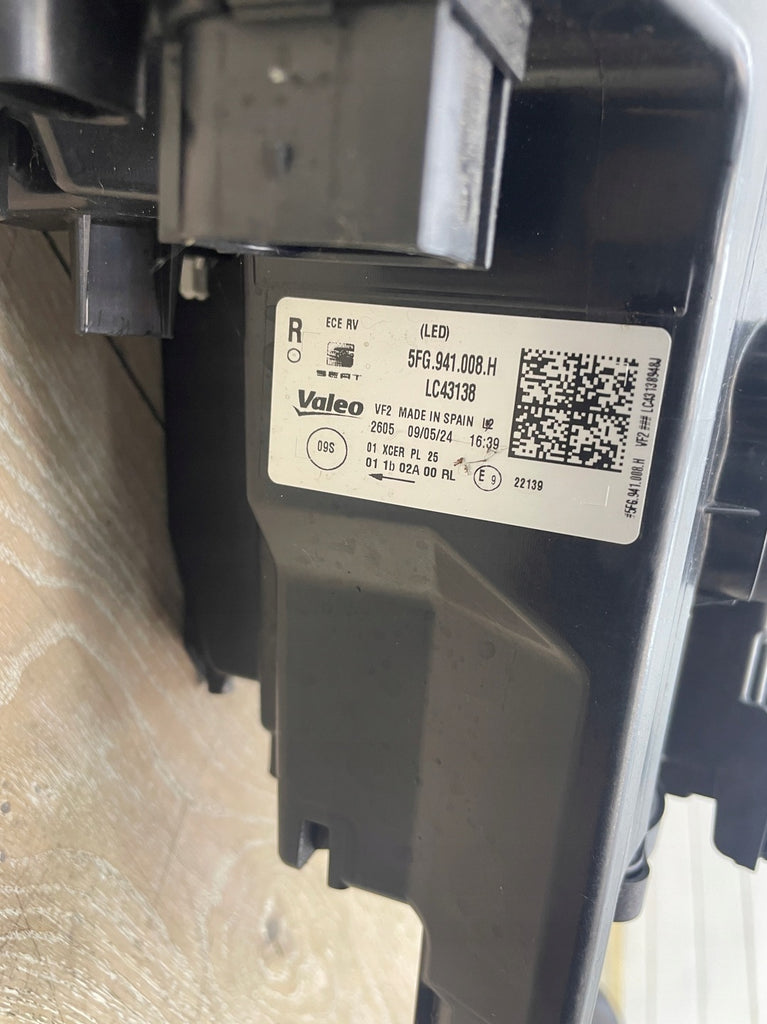 Frontscheinwerfer Seat Leon 5FG941008H LED Rechts Scheinwerfer Headlight