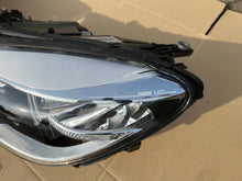 Laden Sie das Bild in den Galerie-Viewer, Frontscheinwerfer BMW G12 7483243 7483244 LED Ein Stück (Rechts oder Links) SCH7226817169yh