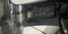 Load image into Gallery viewer, 1x Alufelge 16 Zoll 6.0" 5x100 PW457-0D004 Toyota Yaris Rim Wheel FEL7764327276wg