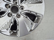 Laden Sie das Bild in den Galerie-Viewer, 1x Alufelge 17 Zoll 7.0" 5x114.3 50ET 52910K4000 Hyundai Kona Rim Wheel FEL8123790191mo