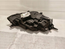 Laden Sie das Bild in den Galerie-Viewer, Frontscheinwerfer Ford Kuga LV4B13E017AN Links Scheinwerfer Headlight SCH5815702278bb
