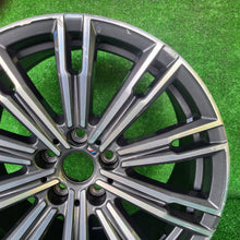 Load image into Gallery viewer, 1x Alufelge 18 Zoll 8.5" 5x112 40ET 8089891 BMW 3 G21 G20 Rim Wheel FEL6728519282qe
