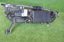 Load image into Gallery viewer, Frontscheinwerfer Seat Tarraco 5FJ941007E Links Scheinwerfer Headlight SCH4947110612en