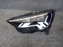 Laden Sie das Bild in den Galerie-Viewer, Frontscheinwerfer Audi Q3 83A941035C Links Scheinwerfer Headlight