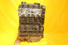 Load image into Gallery viewer, Motor VW Transporter BRS 1.9 TDI 102PS 75kW 2004 Diesel Engine Unkomplett