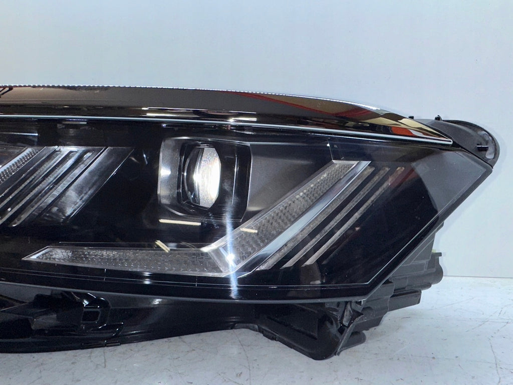 Frontscheinwerfer VW Touareg Cr7 761941081C 761941082C Full LED Ein Satz SCH3444137954tc