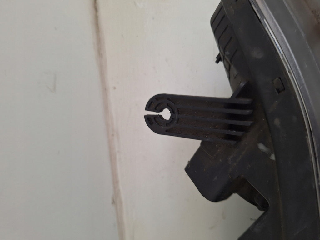 Frontscheinwerfer Hyundai I20 92102-4P500 Rechts Scheinwerfer Headlight