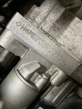 Laden Sie das Bild in den Galerie-Viewer, Motor Dacia Dokker H4MD738 1.6 SCE Benzin Engine Unkomplett MOT9579092028xu