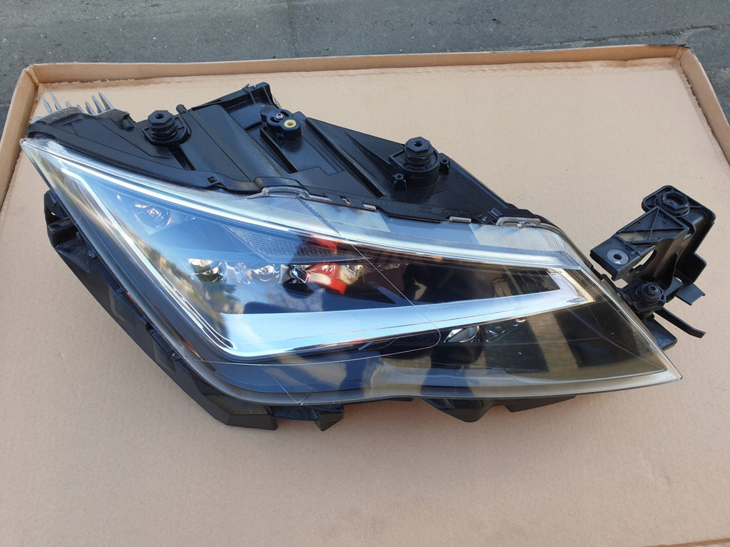 Frontscheinwerfer Seat Leon 5F1941008A LED Rechts Scheinwerfer Headlight SCH3995534375si