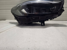 Laden Sie das Bild in den Galerie-Viewer, Frontscheinwerfer Mercedes-Benz W247 A247906480 Rechts Scheinwerfer Headlight SCH1998056080nb