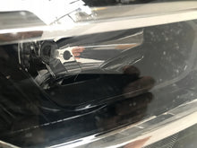 Laden Sie das Bild in den Galerie-Viewer, Frontscheinwerfer Renault Kadjar 260104607R LED Rechts Scheinwerfer Headlight