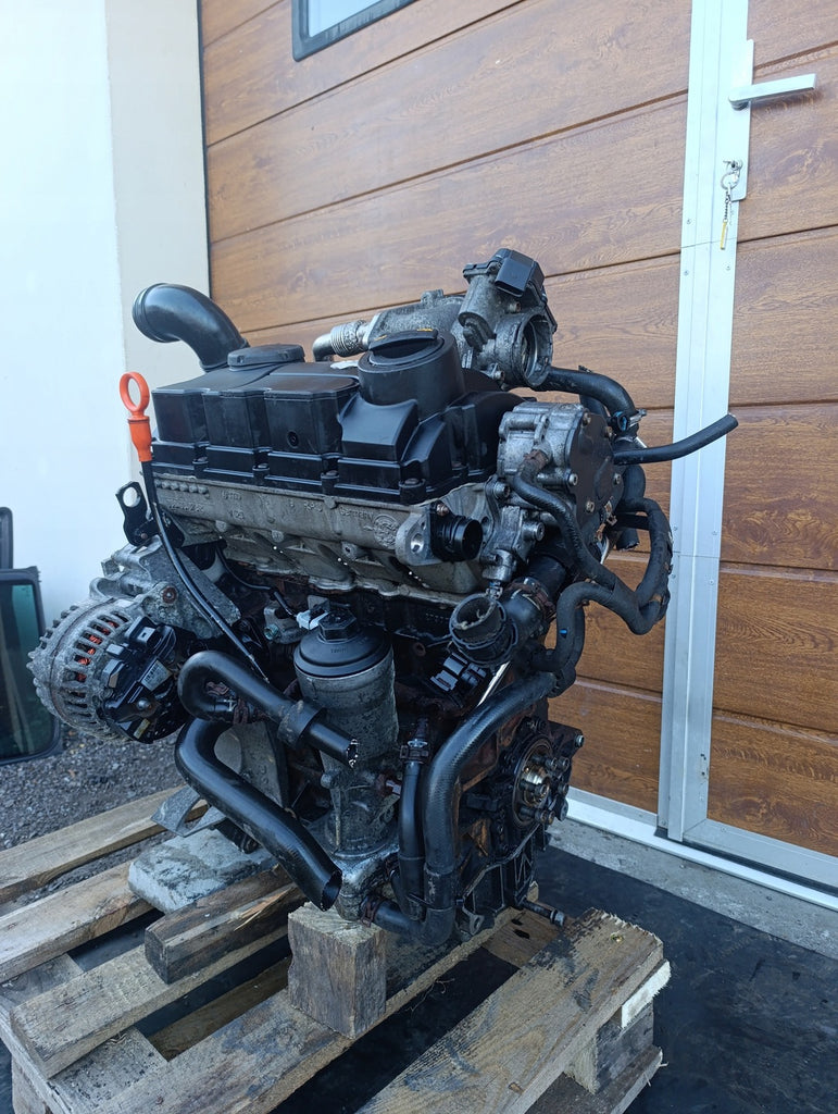 Motor VW T5 BRS 1.9 TDI 102PS 75kW 149TKm Diesel Engine Komplett