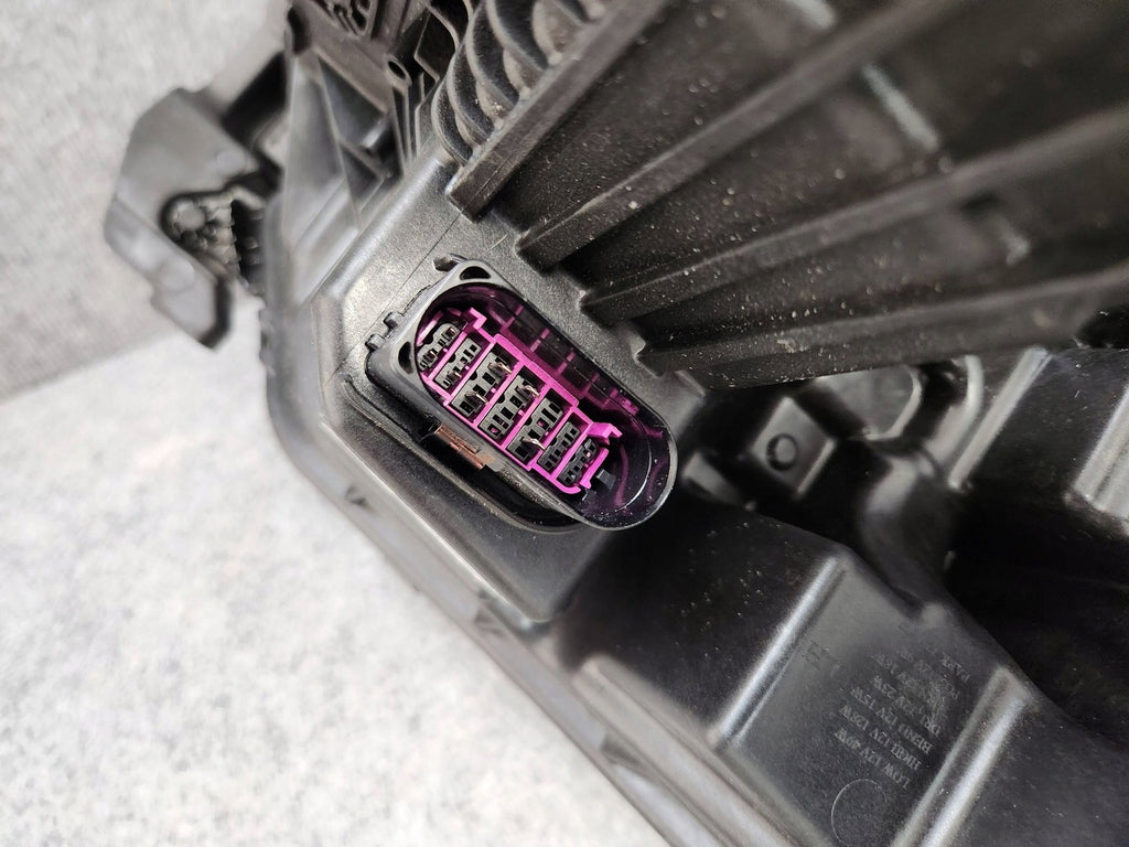 Frontscheinwerfer Skoda I 5LB941035-SCZ DQM92112020DQM92-161010 LED Links SCH8404427909ys