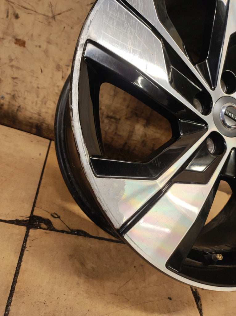 1x Alufelge 18 Zoll 7.5" 5x108 50 5ET 31680199 Volvo V60 II Cross Country FEL4966372548sn
