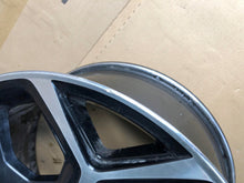Load image into Gallery viewer, 1x Alufelge 18 Zoll 8.0" 5x108 48ET Glanz Schwarz 9843281680 Opel Astra L FEL7855198337tu