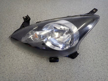 Load image into Gallery viewer, Frontscheinwerfer Toyota Aygo 81150-0H070 Links Scheinwerfer Headlight SCH4140209127th