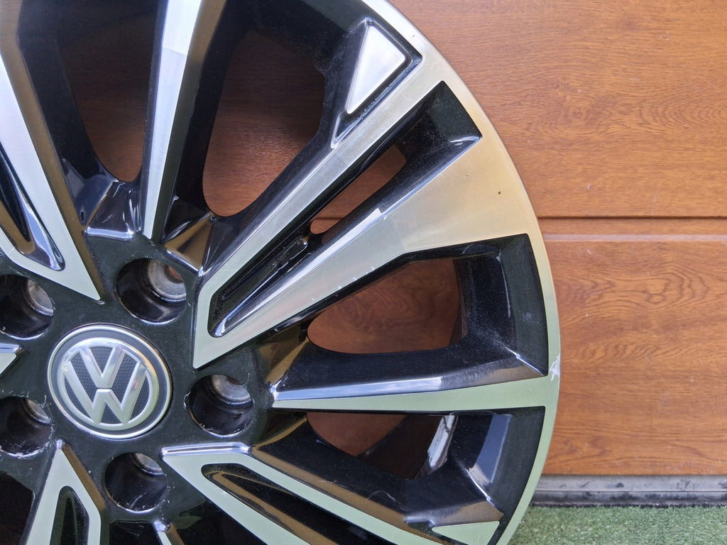 1x Alufelge 17 Zoll 7.0" 5x120 55ET 7LA601025E VW Multivan Rim Wheel FEL9207947492km