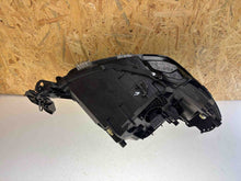 Laden Sie das Bild in den Galerie-Viewer, Frontscheinwerfer Peugeot 2008 II 9841642080 Full LED Rechts oder Links