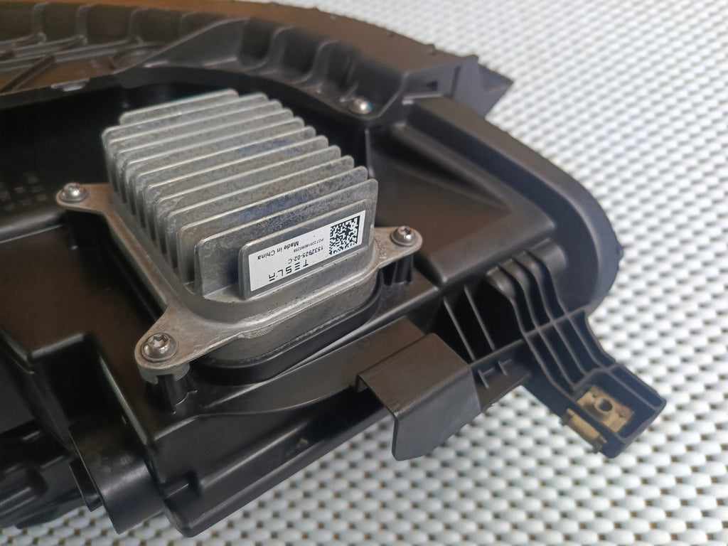 Frontscheinwerfer Tesla 3 1514953-00-D Full LED Rechts Scheinwerfer Headlight SCH5921684078gm