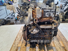 Laden Sie das Bild in den Galerie-Viewer, Motor Audi Seat Skoda VW CBA 2.0 TDI Diesel Engine Unkomplett