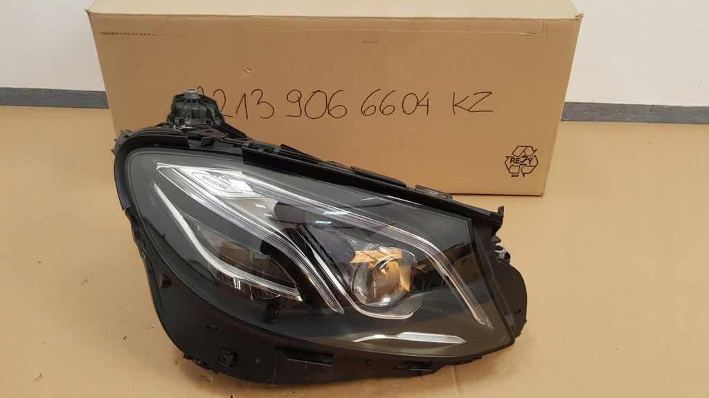 Frontscheinwerfer Mercedes-Benz W213 A2139066604KZ Rechts Scheinwerfer Headlight SCH2443911151xg