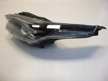 Laden Sie das Bild in den Galerie-Viewer, Frontscheinwerfer Kia Xceed J7921-21080 F1921-52610 LED Rechts oder Links SCH6060732512ts