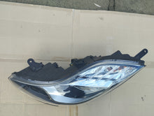 Laden Sie das Bild in den Galerie-Viewer, Frontscheinwerfer Hyundai Ix20 92101-1 92101-1K000 Links Scheinwerfer Headlight