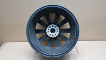 Laden Sie das Bild in den Galerie-Viewer, 1x Alufelge 17 Zoll 7.0&quot; 5x112 46ET 5JJ601025F Ford Fabia Rapid Rim Wheel