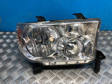 Load image into Gallery viewer, Frontscheinwerfer Toyota Tundra Rechts Scheinwerfer Headlight SCH2626708597mr