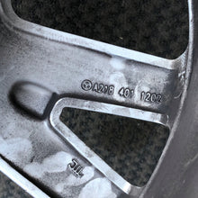 Laden Sie das Bild in den Galerie-Viewer, 1x Alufelge 18 Zoll 8.5&quot; 5x112 A2184011202 Mercedes-Benz Cls Rim Wheel