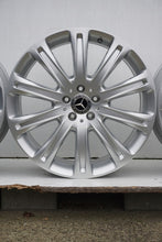Laden Sie das Bild in den Galerie-Viewer, 4x Alufelge 20 Zoll 8.5" 5x112 29ET Glanz Silber A2924010300 Mercedes-Benz Gle FEL3187060872gv