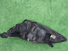 Laden Sie das Bild in den Galerie-Viewer, Frontscheinwerfer Peugeot 308 9677522980-00 Rechts Scheinwerfer Headlight SCH9368229650nk