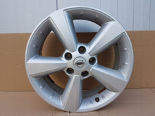 Load image into Gallery viewer, 1x Alufelge 17 Zoll 6.5&quot; 5x114.3 40ET Nissan Qashqai J10 Rim Wheel